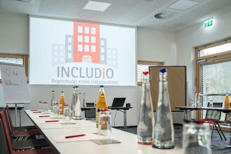 TOP VCH Hotel INCLUDiO Regensburg - Toplantı