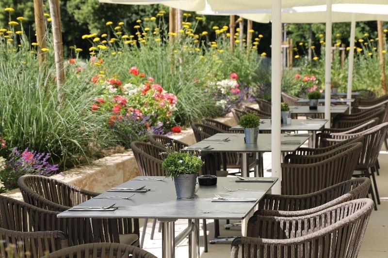 TOP VCH Hotel INCLUDiO Regensburg - Teras