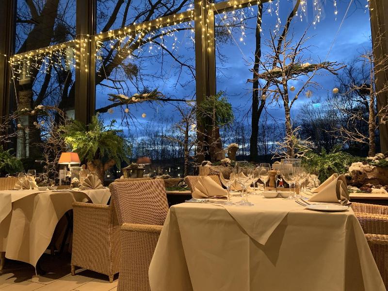 Hotel de Rousch - Restoran