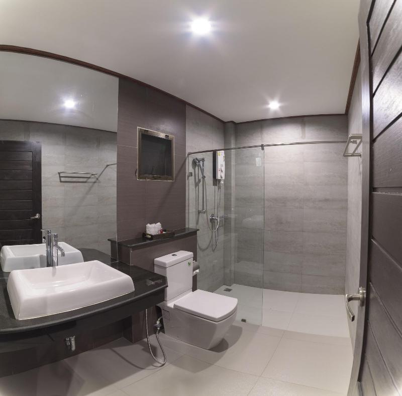 Chanalai Resort and Hotel - Oda