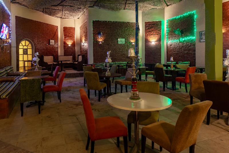 Empire Hotel Aqua Park - Bar