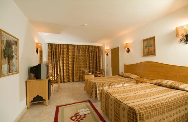 Flamenco Beach Resort - Oda
