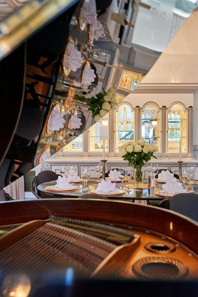 Design-Hotel Zur Abtei - Restoran
