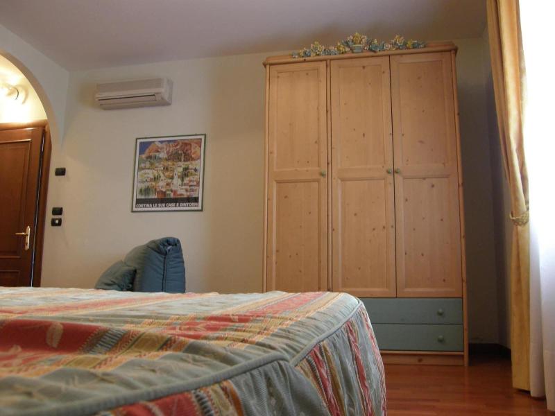 Residence MeublÃ¨ Cortina - Oda