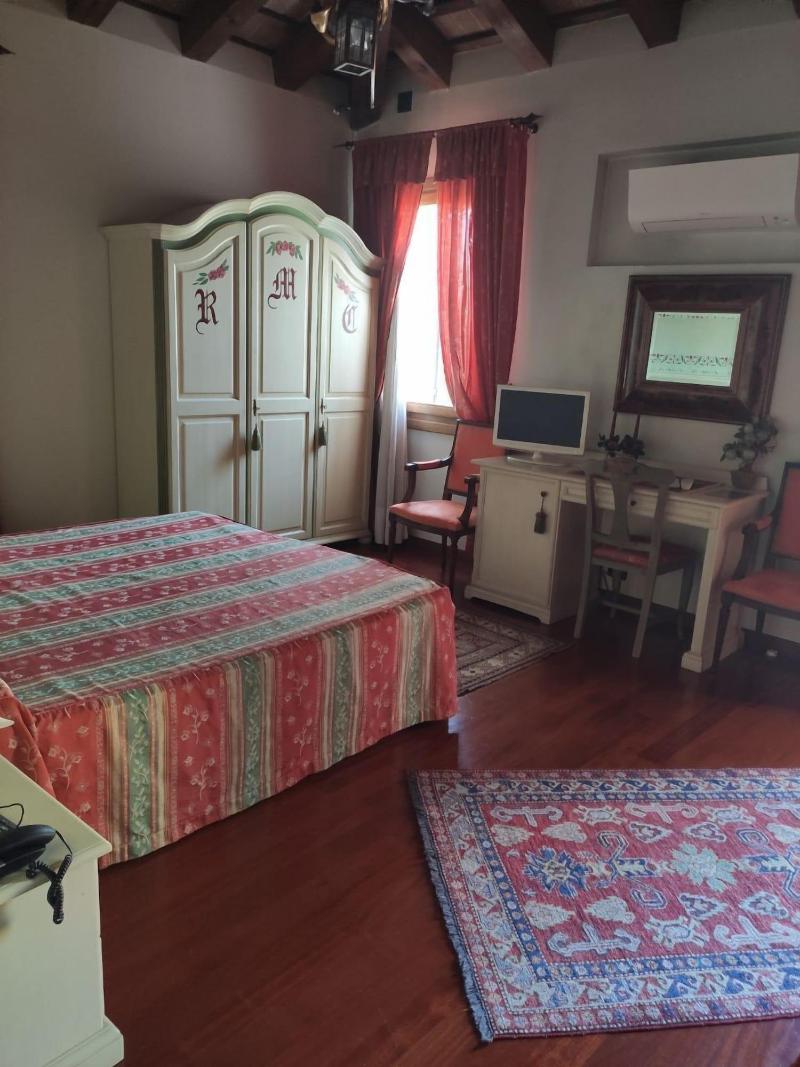 Residence MeublÃ¨ Cortina - Oda