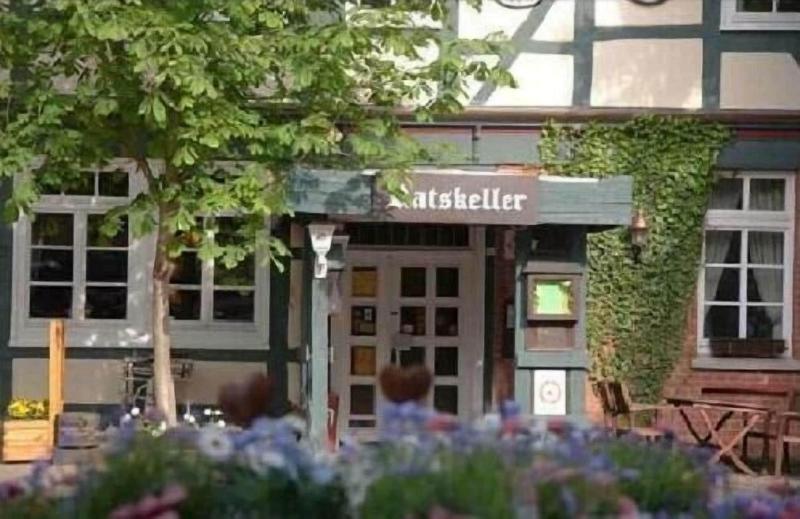 Hotel Ratskeller Gehrden - Genel