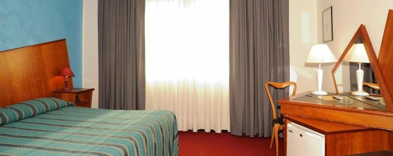 Hotel Due Torri Tempesta - Oda