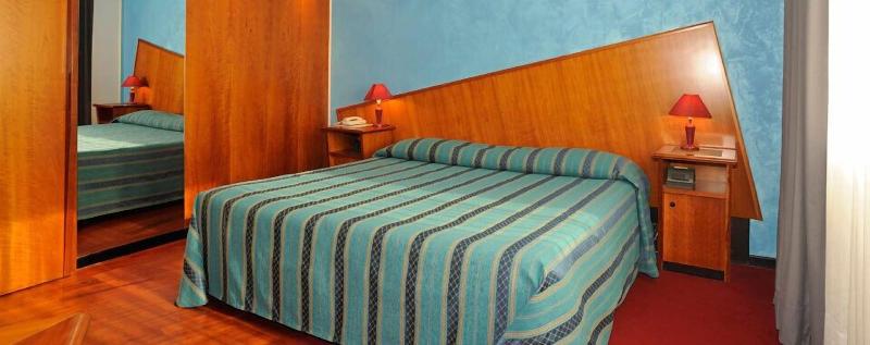 Hotel Due Torri Tempesta - Oda