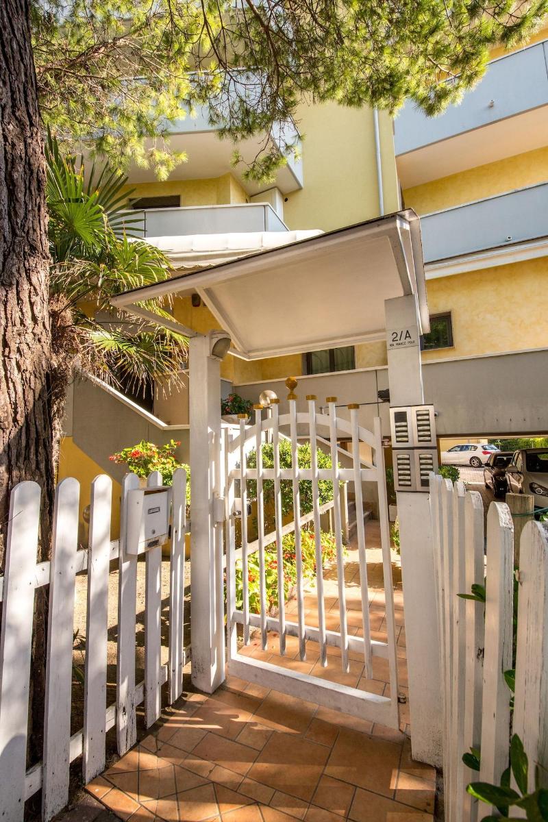Residence California - Genel