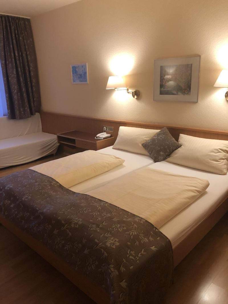 Hotel Zum KaffeekÃ¤nnchen - Oda