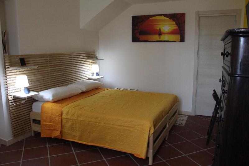 Annunziata Bed and Breakfast - Oda