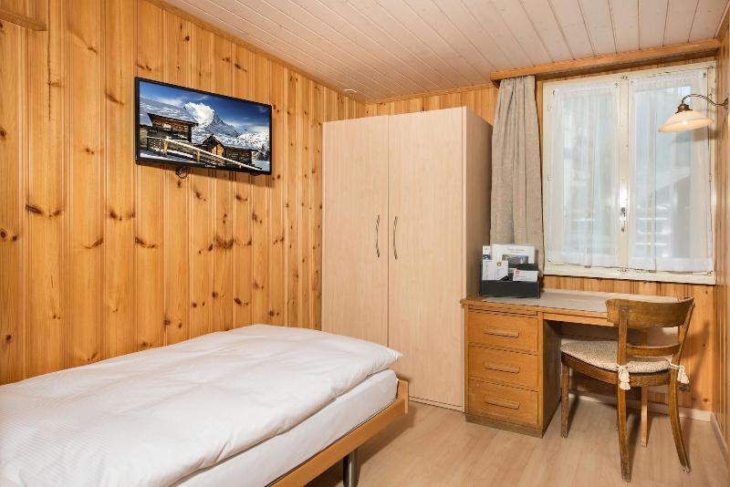 Hotel Alpina - Oda