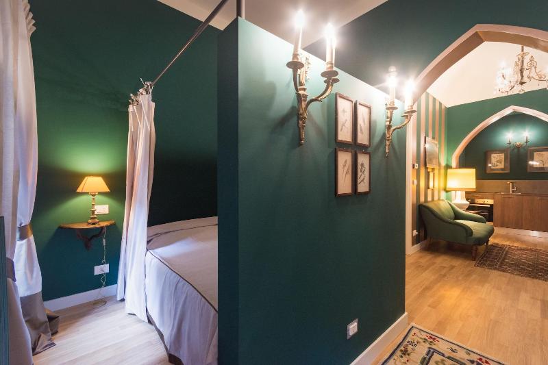 Porta Palace Apartments - Lobi