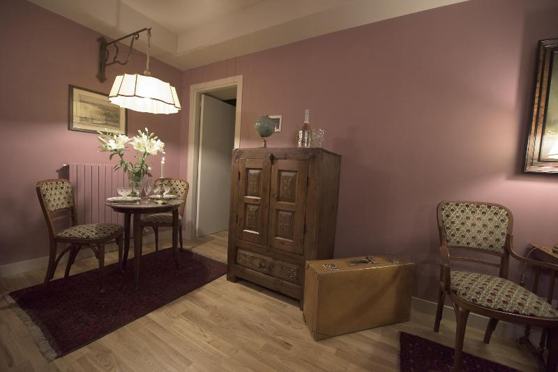 Porta Palace Apartments - Oda