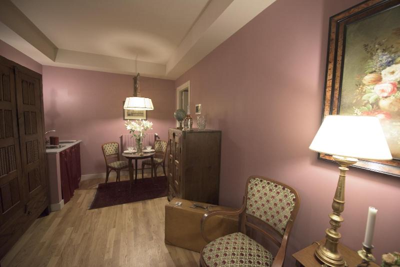 Porta Palace Apartments - Oda