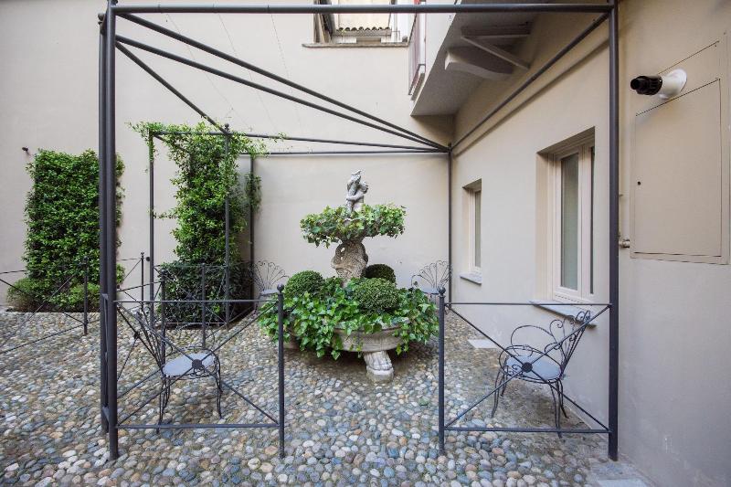 Porta Palace Apartments - Oda
