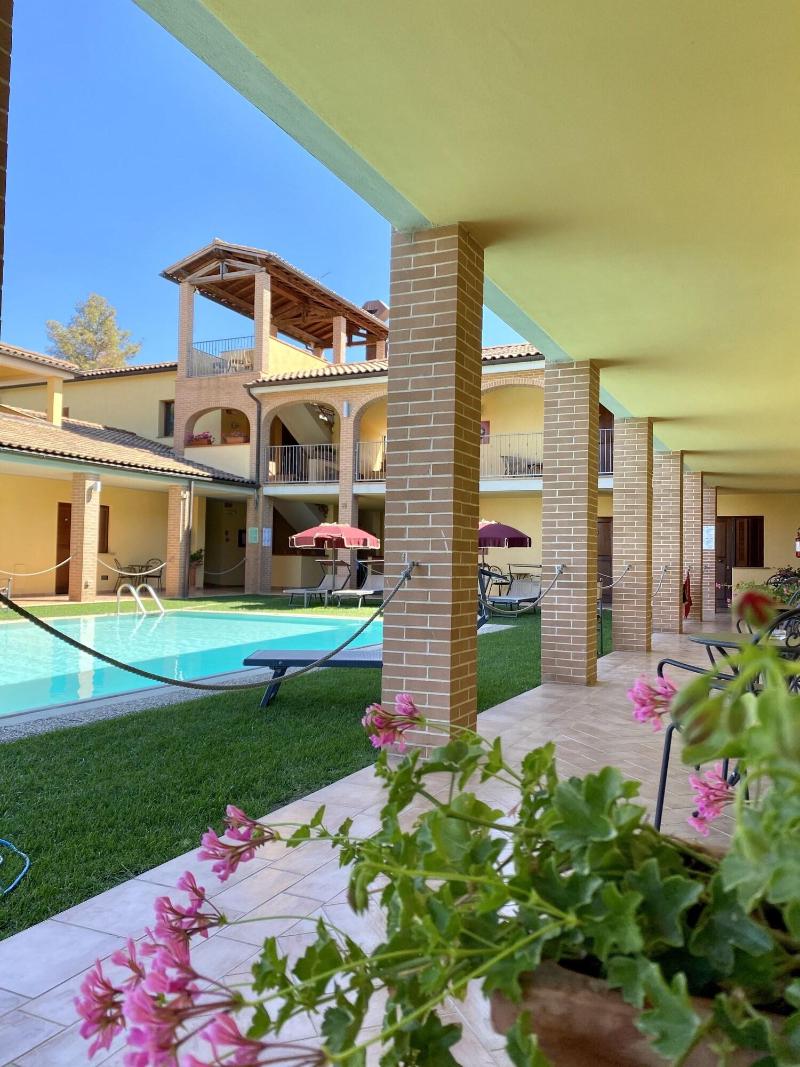 Hotel Le Querciolaie dei Ricci - Havuz