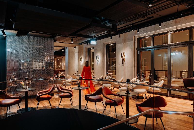 DO & CO Hotel MÃ¼nchen - Restoran