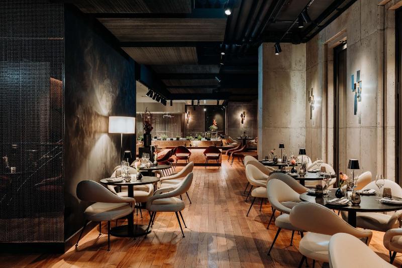 DO & CO Hotel MÃ¼nchen - Restoran