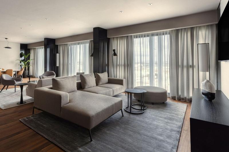 Tunis Marriott Hotel - Oda