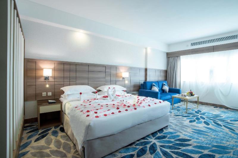 Season Star Hotel - Genel