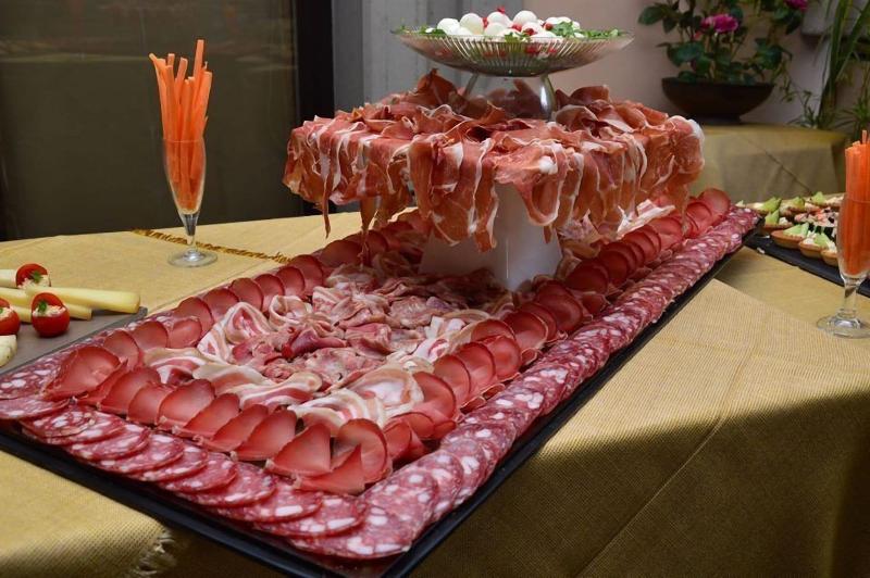 Hotel Sampaoli - Restoran