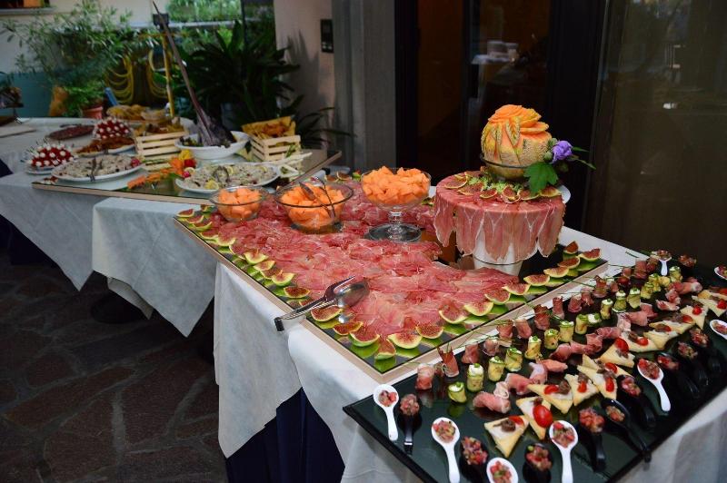 Hotel Sampaoli - Restoran