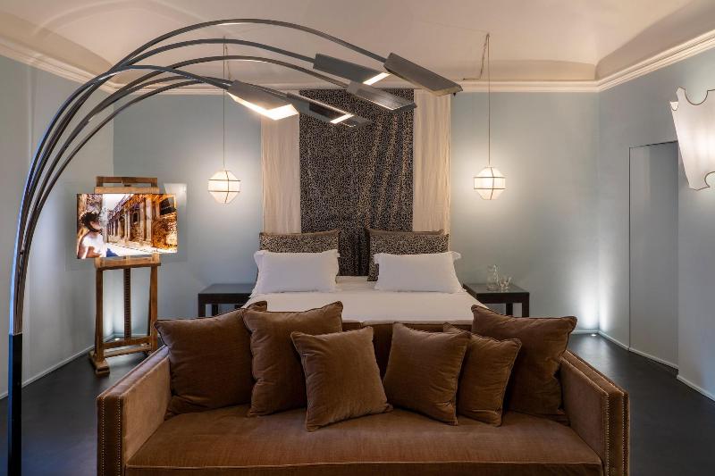 Q92 Noto Hotel - Oda