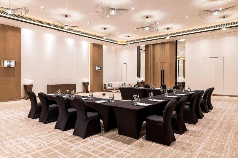 Le Royal Meridien Beach Resort and Spa - Toplantı