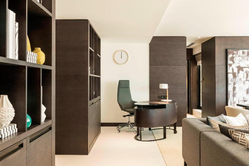Le Royal Meridien Beach Resort and Spa - Oda