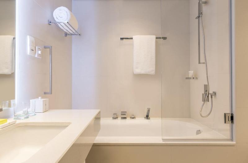 Le Royal Meridien Beach Resort and Spa - Oda
