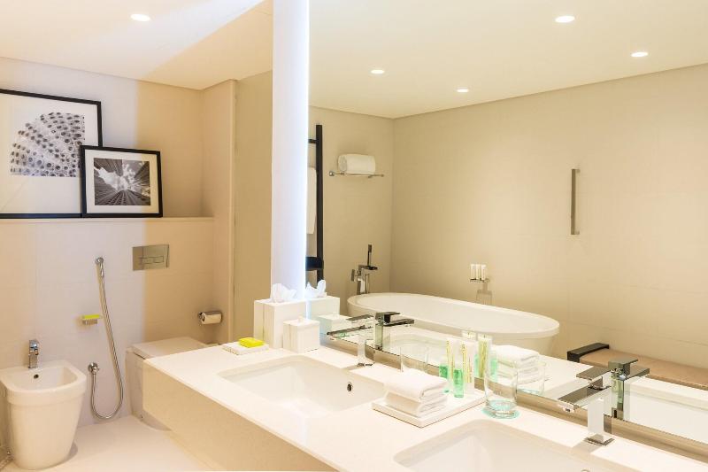 Le Royal Meridien Beach Resort and Spa - Oda