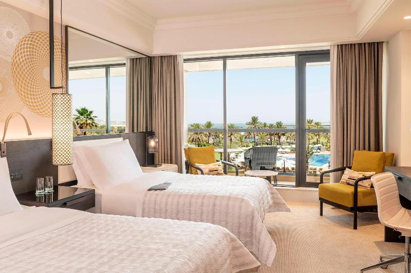 Le Royal Meridien Beach Resort and Spa - Oda