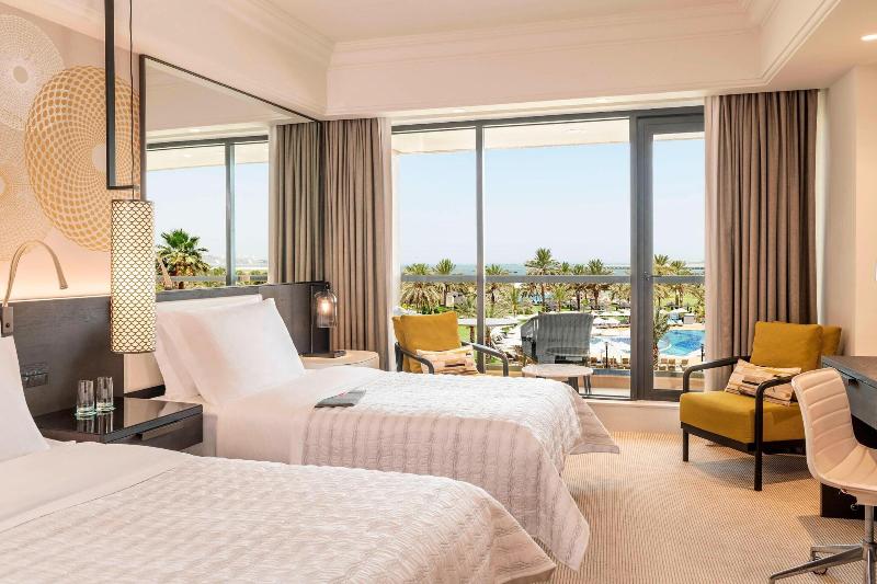 Le Royal Meridien Beach Resort and Spa - Oda