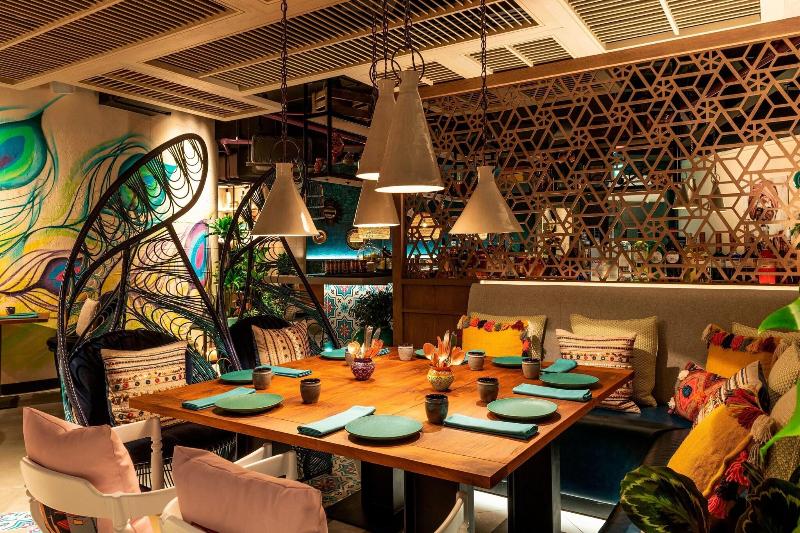 Le Royal Meridien Beach Resort and Spa - Restoran