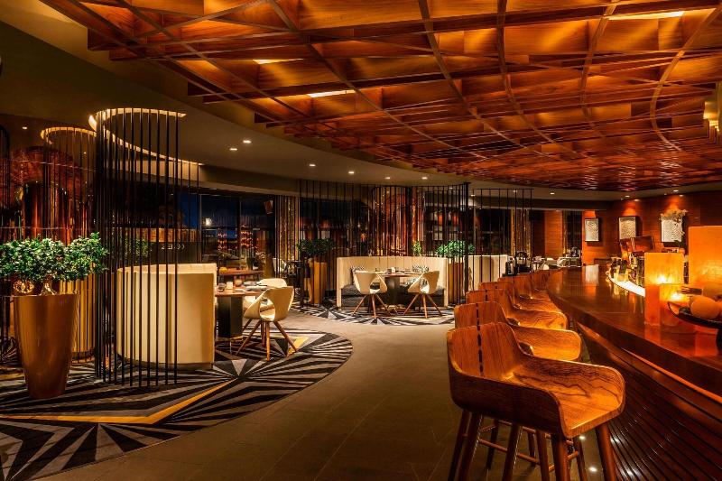 Le Royal Meridien Beach Resort and Spa - Restoran