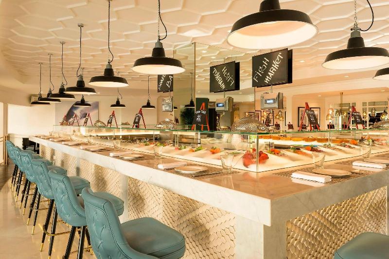 Le Royal Meridien Beach Resort and Spa - Restoran