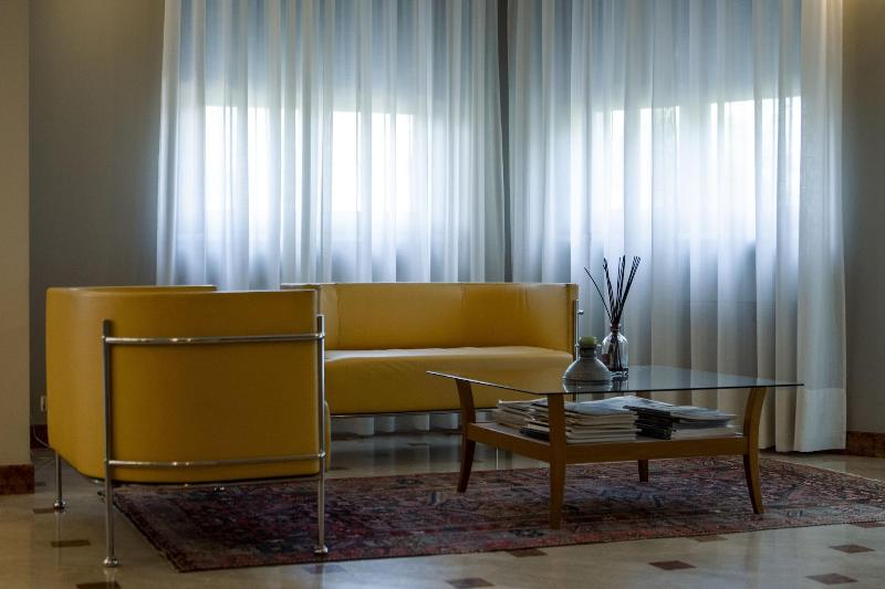 Hotel La Pina - Lobi