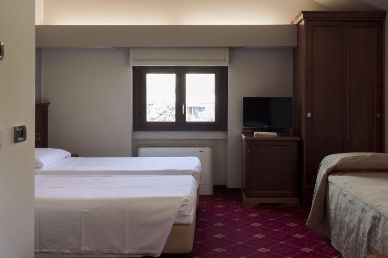 Hotel La Pina - Oda