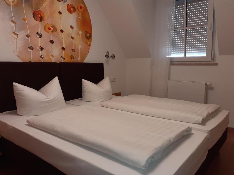 Hotel am Schloss - Genel