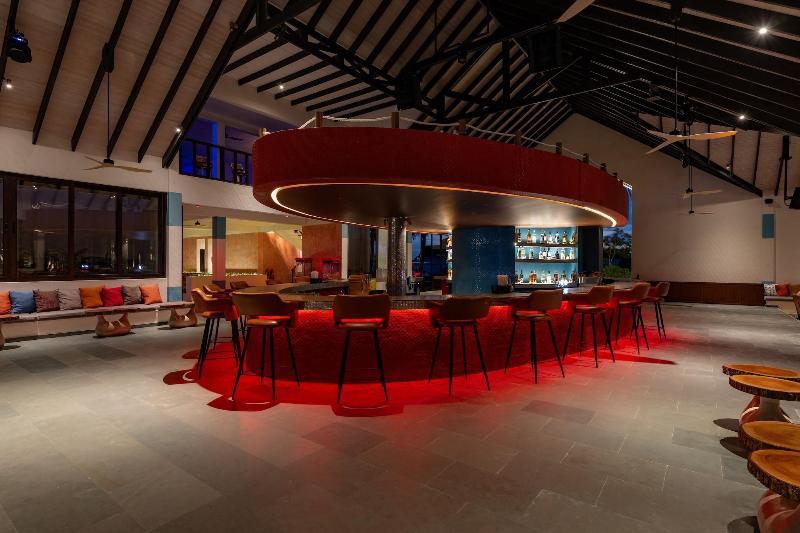 OBLU XPErience Ailafushi - All Inclusive - Bar