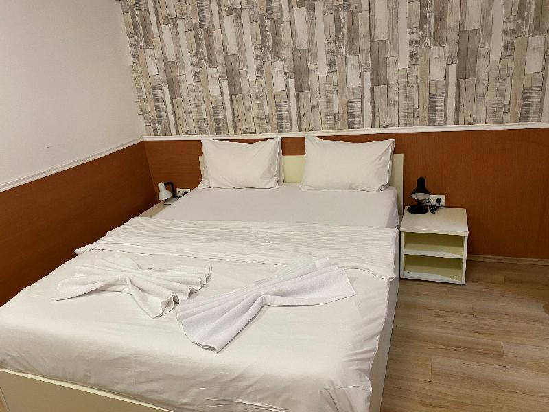 Easy Star Hotel - Oda