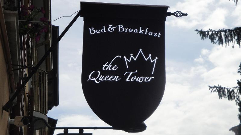 The Queen Tower - Genel