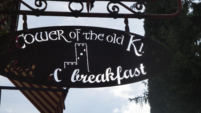 The Queen Tower - Genel