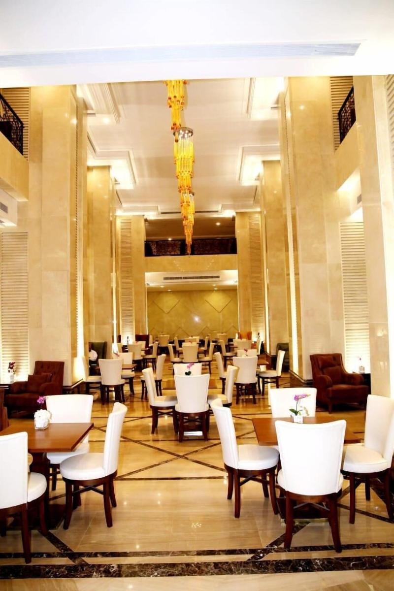 Violet Hotel - Lobi