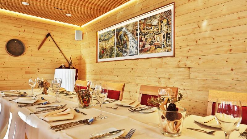 Hotel RÃ¶ssle Berneck - Restoran