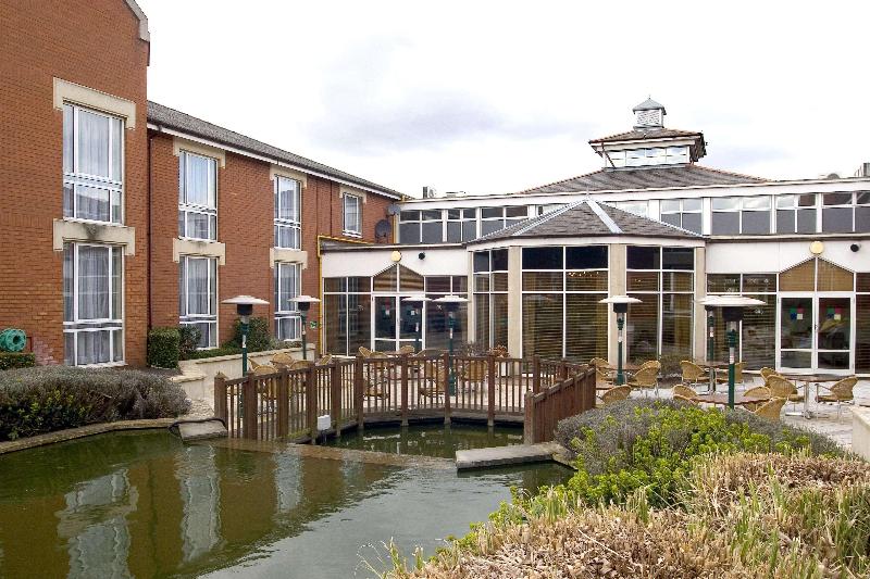 Hilton Northampton - Genel