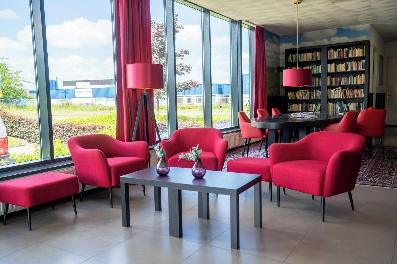 Bastion Hotel Groningen - Lobi