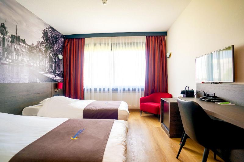 Bastion Hotel Groningen - Genel