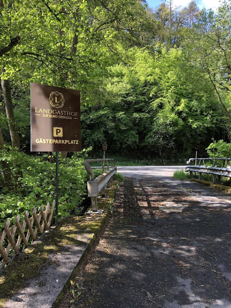 Landgasthof zur Burg Grenzau - Genel